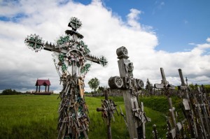 Baltic2016 HillOfCrosses 003